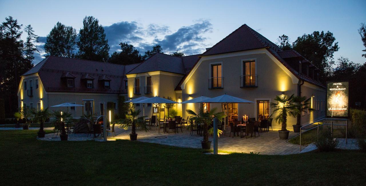 Hotel Glutschaufel Eschenbach in der Oberpfalz Esterno foto