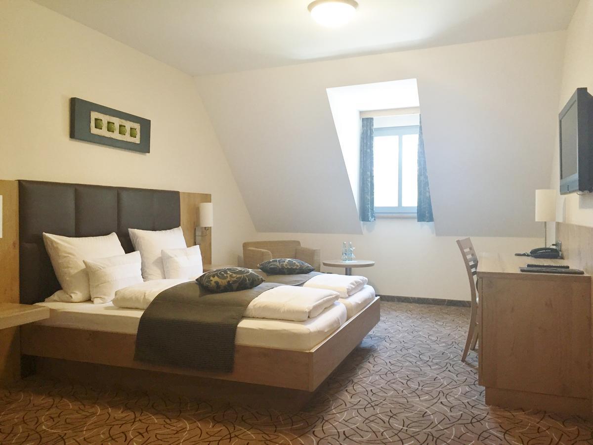 Hotel Glutschaufel Eschenbach in der Oberpfalz Esterno foto
