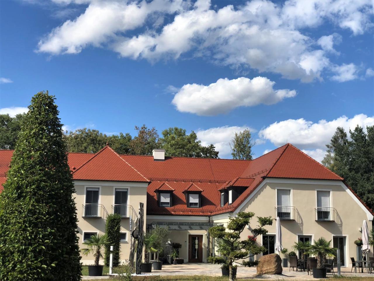 Hotel Glutschaufel Eschenbach in der Oberpfalz Esterno foto